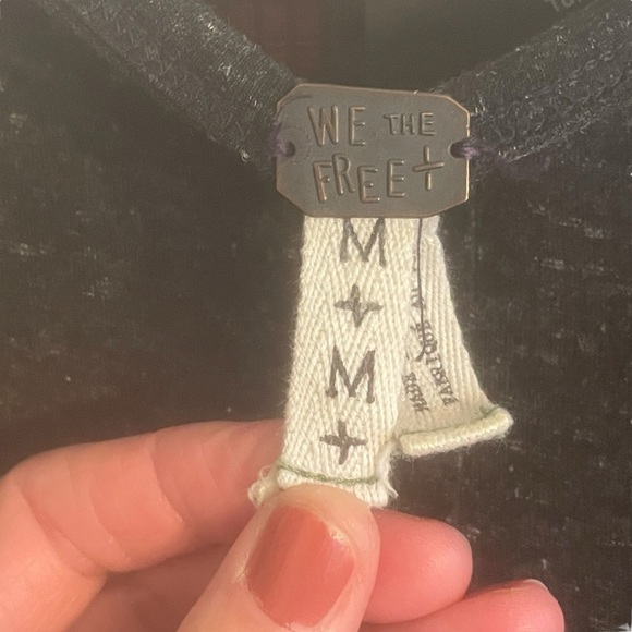 WE THE FREE Top Tambourine Tee Scoop Neck Flowy 3/4 Sleeve Gray Size Medium - Picture 6 of 7